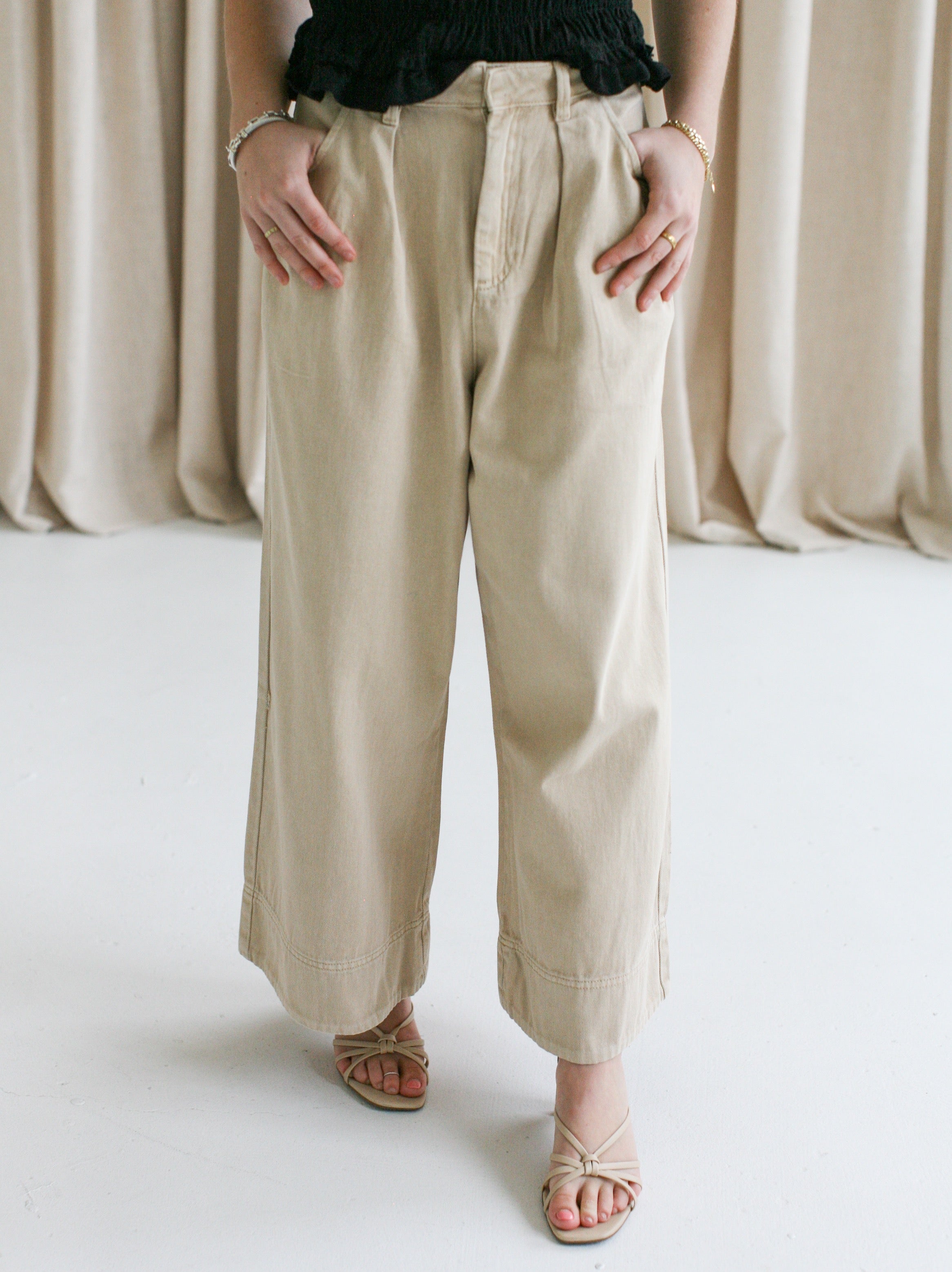 Carley Pleated Pant