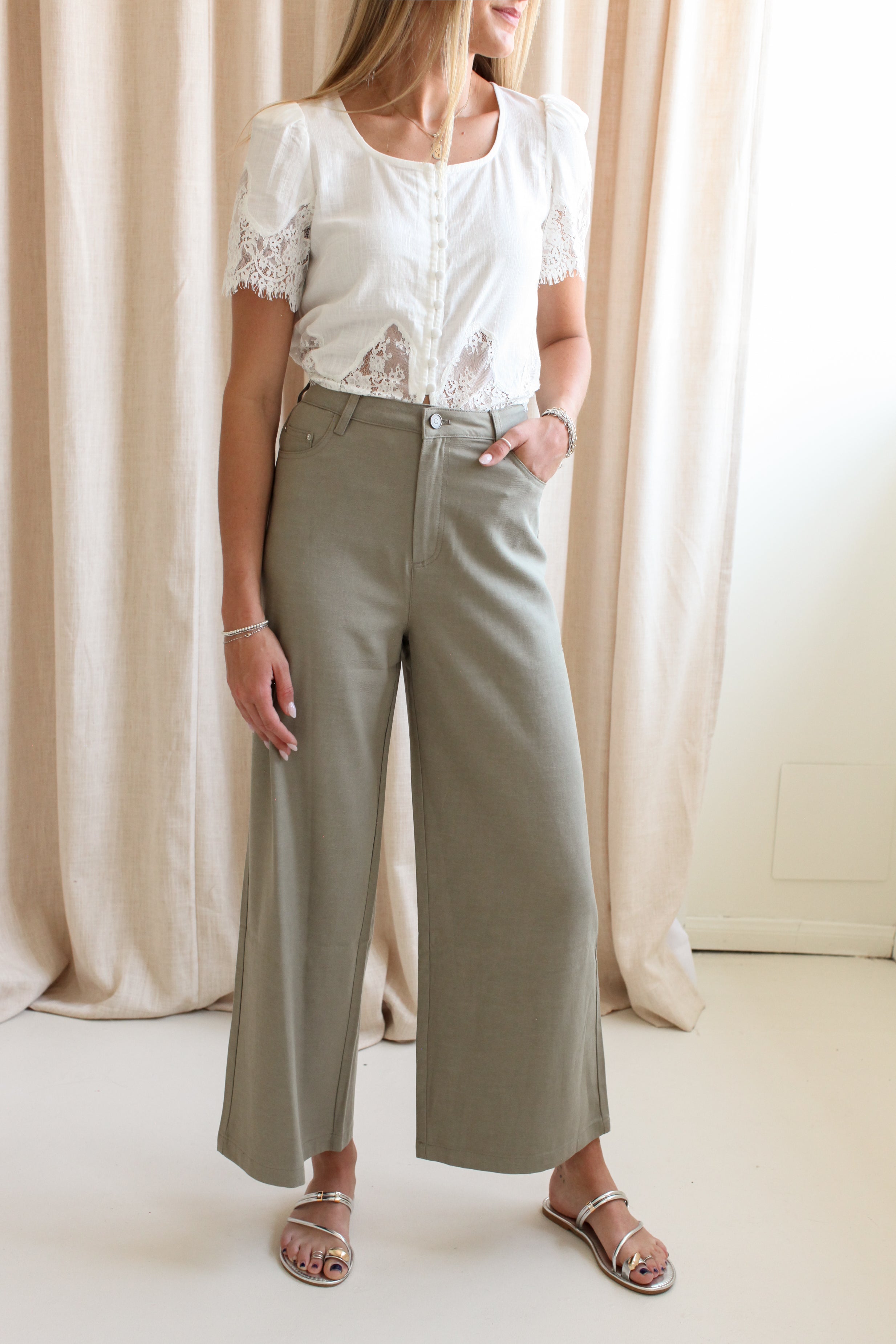 Brooklyn Olive Trouser
