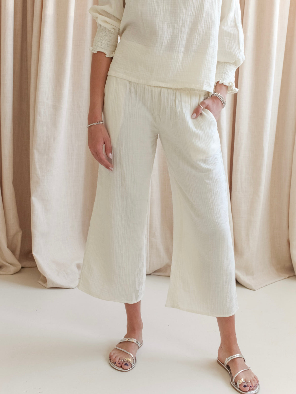 Zoe Smocked Pant- Ivory