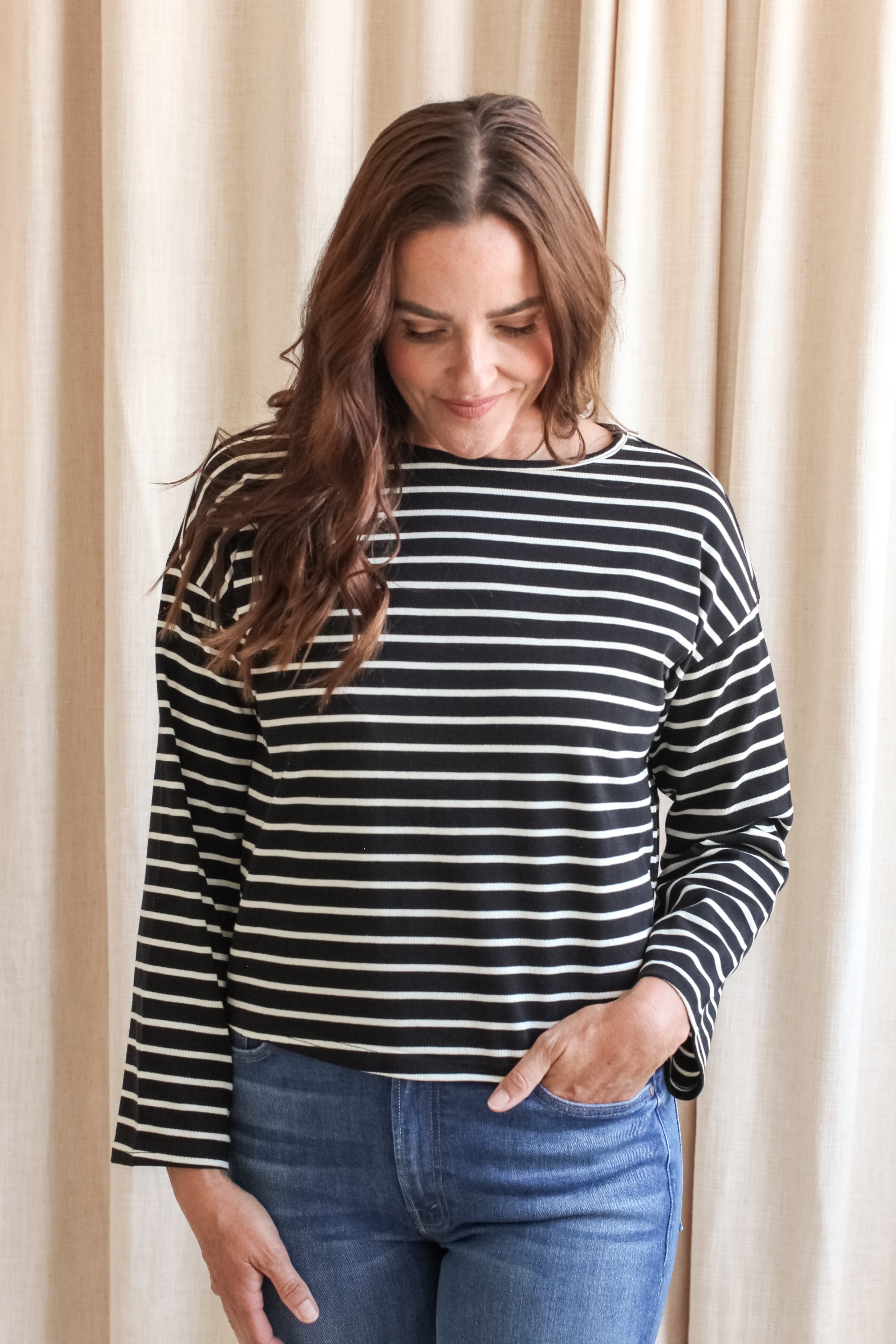 Shelly Stripe Top- White Stripe
