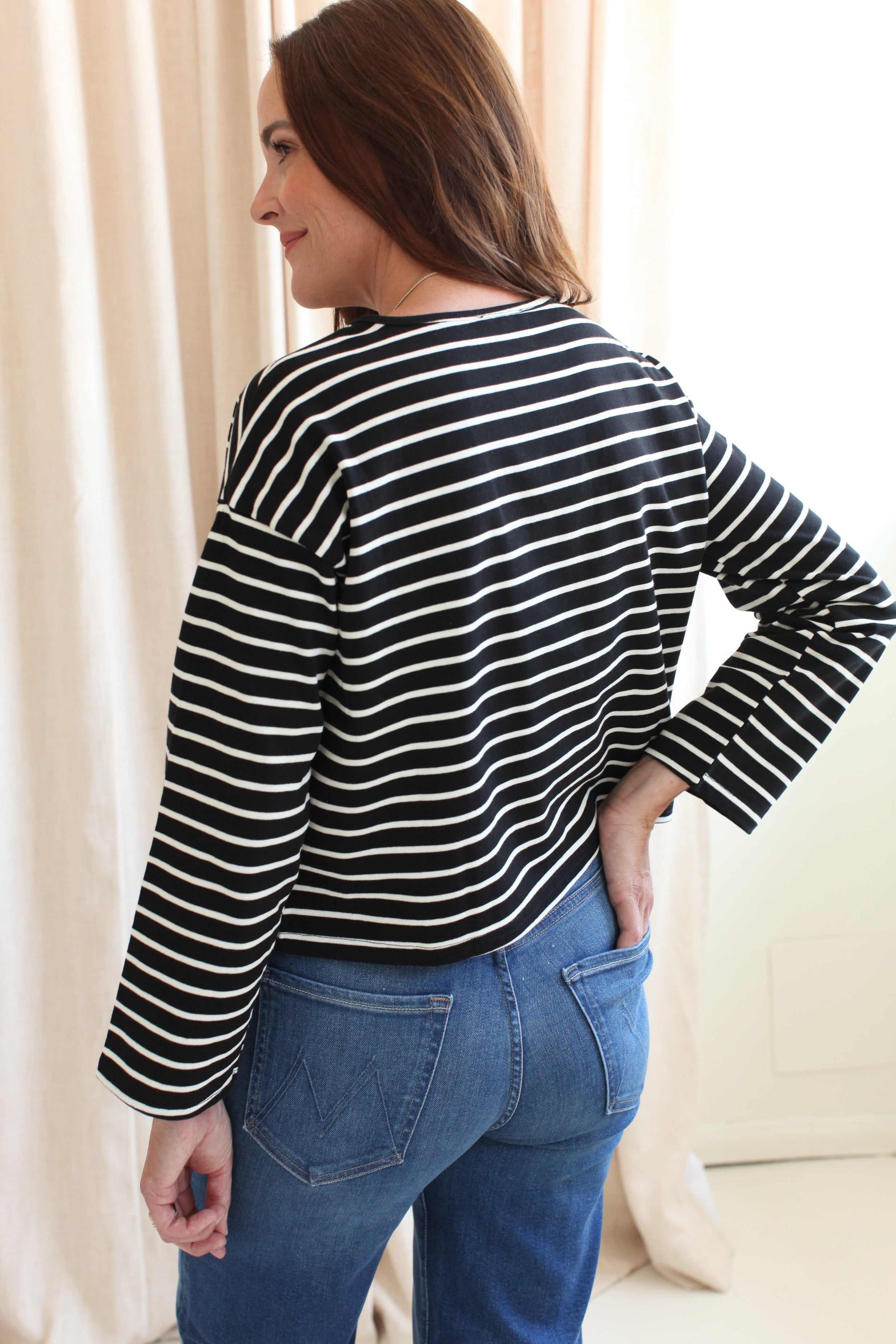 Shelly Stripe Top- White Stripe