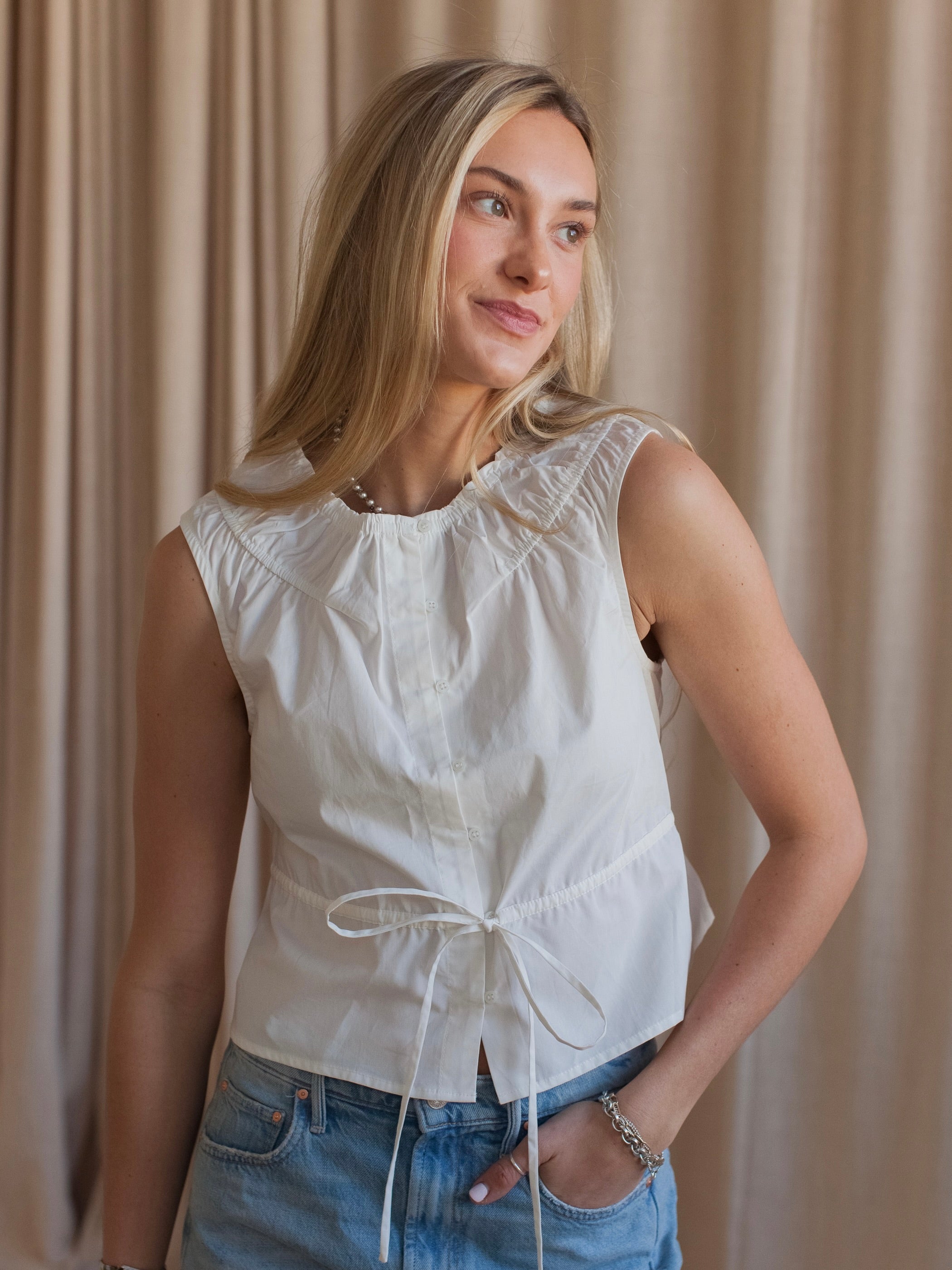 Leah Sleeveless Blouse