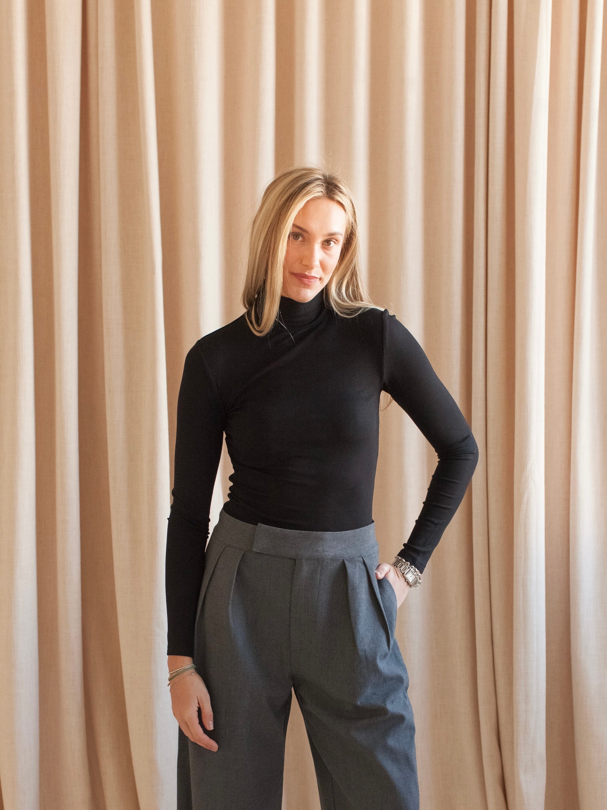 Black Layering Turtleneck