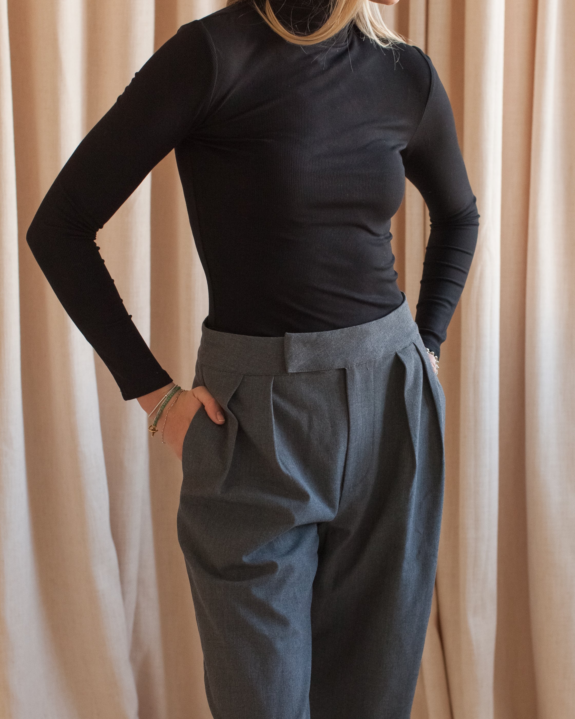 Black Layering Turtleneck