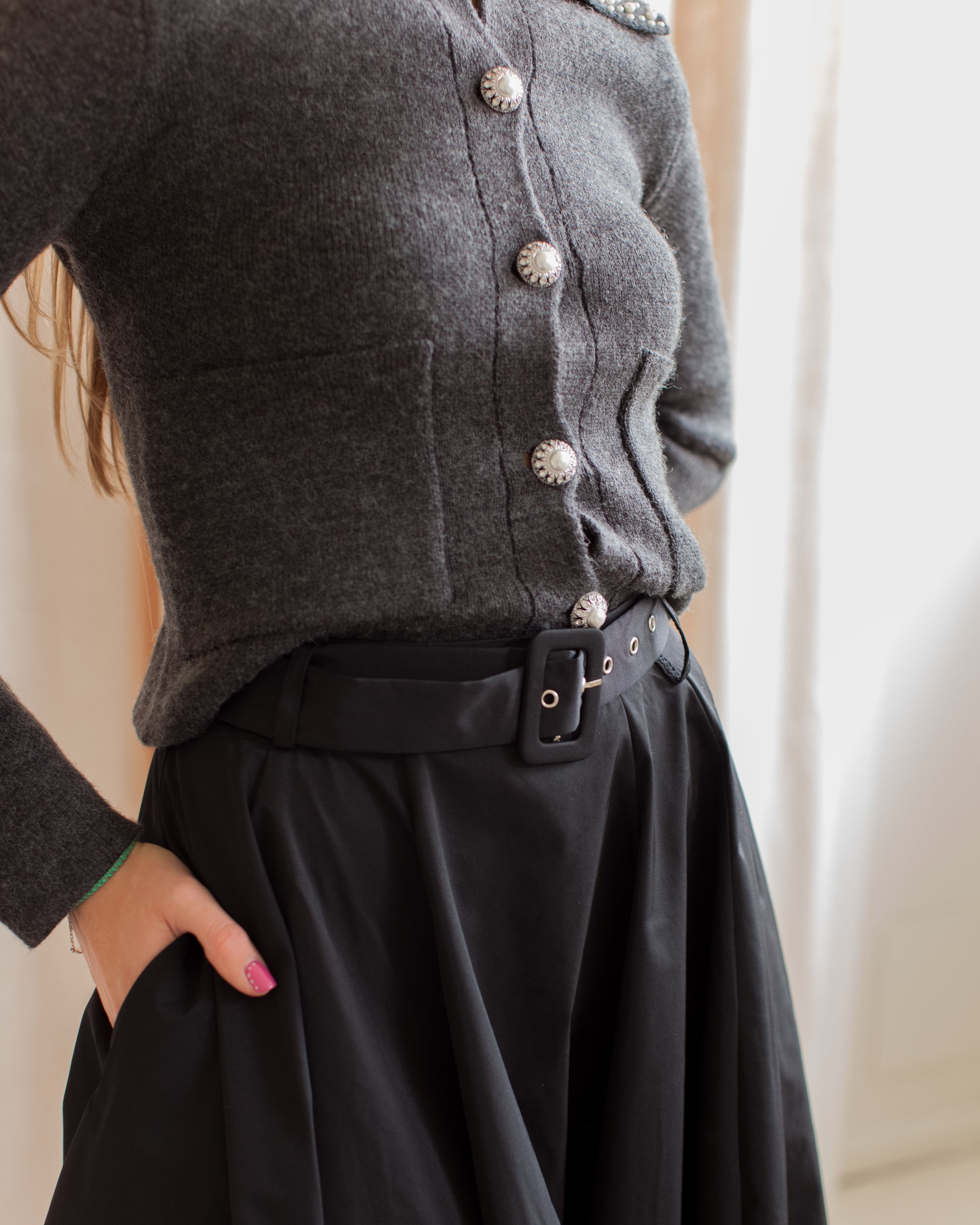 Madison Midi Skirt - Black