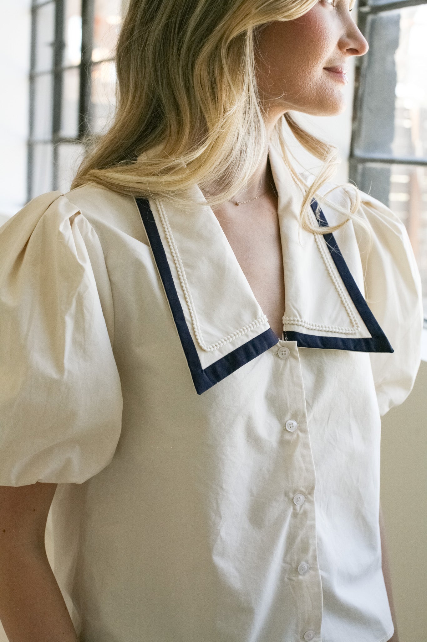 Tara Contrast Collared Blouse
